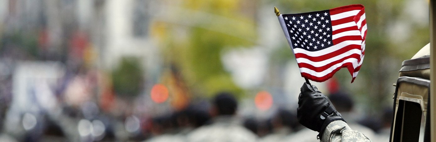 armed-serviceman-at-veterans-day-parade-h