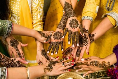 Best Mehndi Photographers in ahmedabad